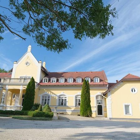 Bed and Breakfast Rosenberg Kuria Taplanszentkereszt Екстер'єр фото