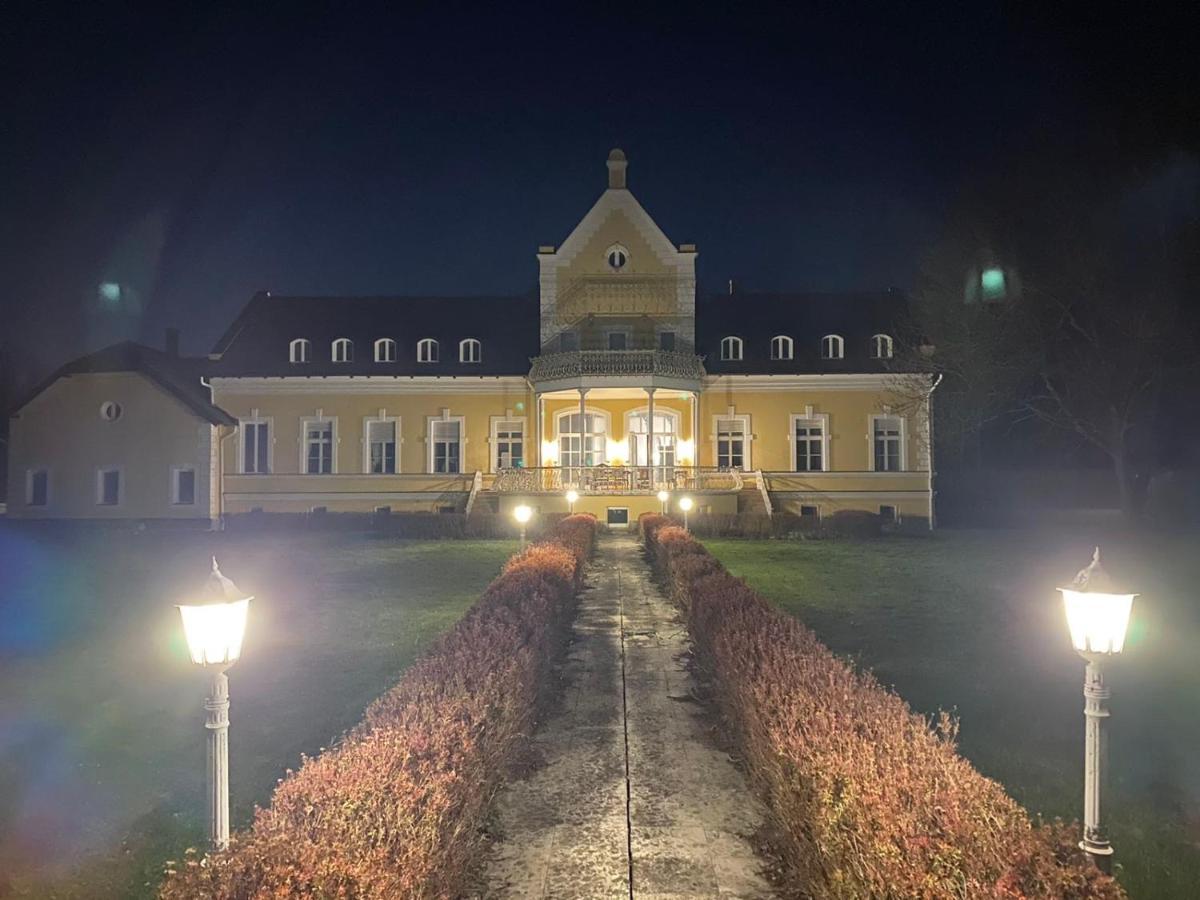 Bed and Breakfast Rosenberg Kuria Taplanszentkereszt Екстер'єр фото