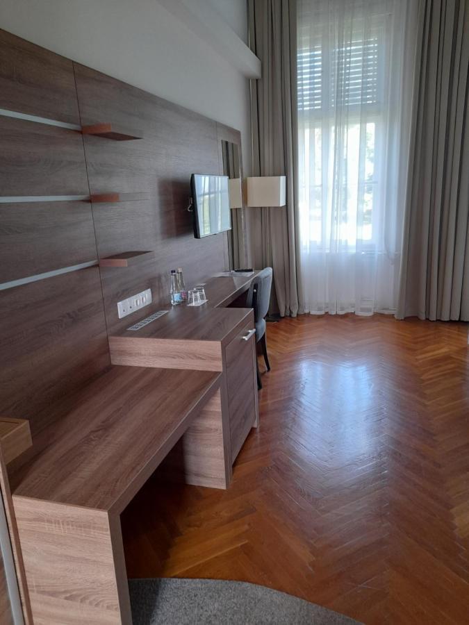 Bed and Breakfast Rosenberg Kuria Taplanszentkereszt Екстер'єр фото