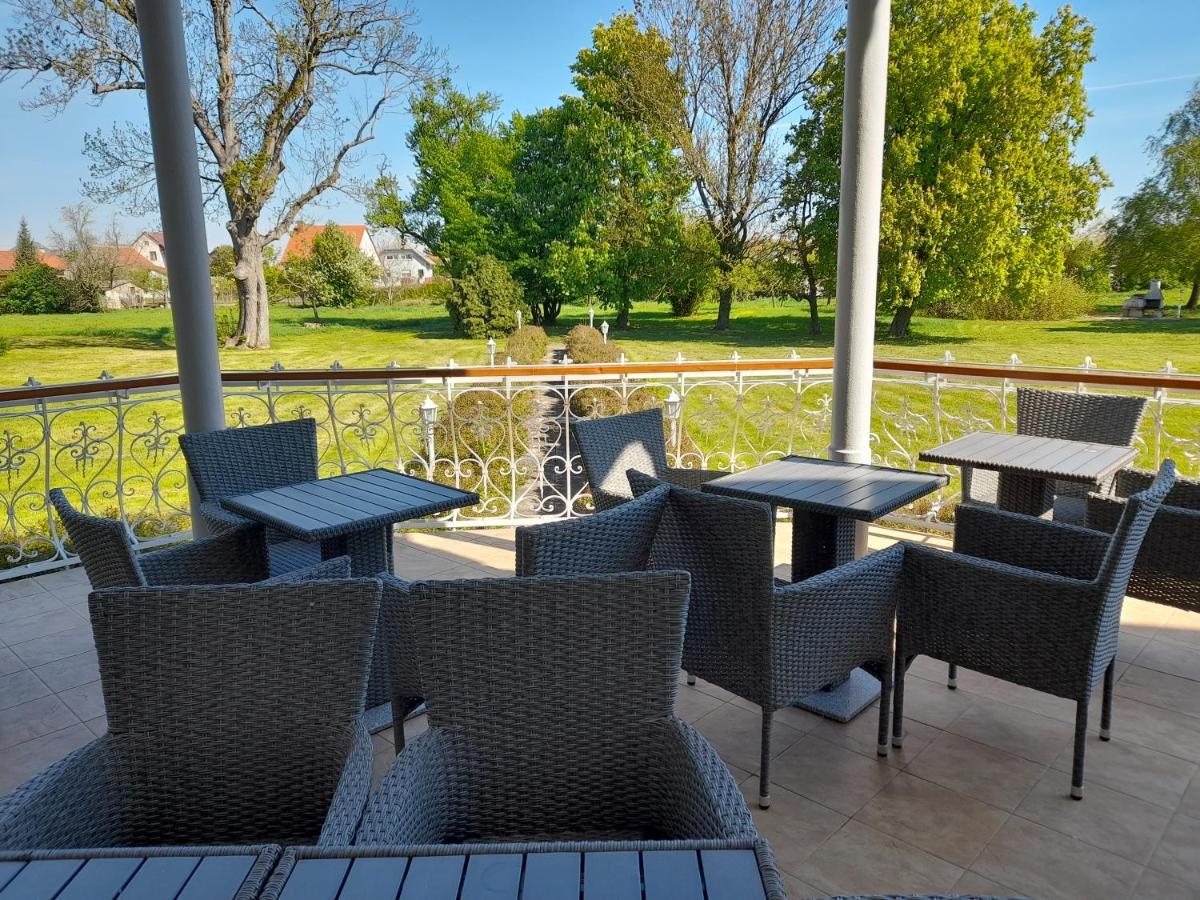 Bed and Breakfast Rosenberg Kuria Taplanszentkereszt Екстер'єр фото